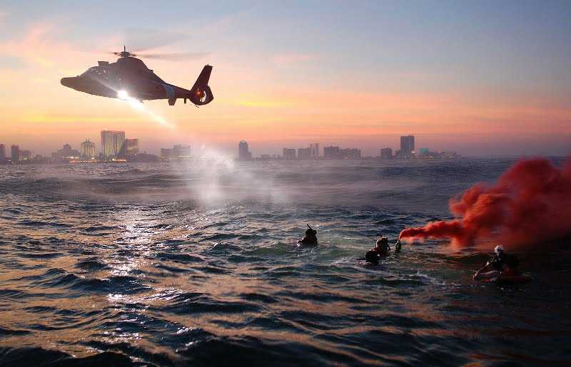 HH-65 Dolphin US Coast Guard